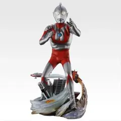 ウルトラマン 【ペーパークラフト完成品】180㎝ 等身大 特大 フィギュア ウルトラマン 【ペーパークラフト完成品】180㎝ 等身大 特大