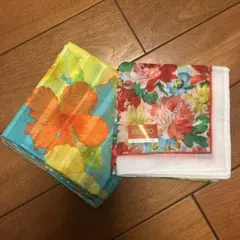 KENZOとPinky＆Dianneの花柄 シルクハンカチ