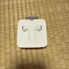 Apple純正　iPhone用有線イヤホン