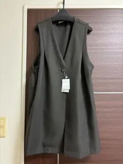 新品タグ付き　LADY LUCK LUCA ノーカラージレ