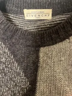 GIVENCHY GENTLEMAN ニット セーター グレー系のサムネイル