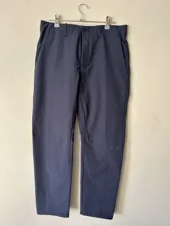 【新品未使用】OAKLEY メンズテーパードパンツ　Lサイズ