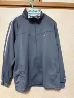 Item thumbnail for item 8681fa8c-241a-4535-a78c-2252deb09422