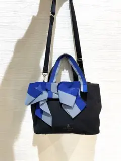 Item thumbnail for item 205acfee-23da-4d48-b10b-82d52f7d6b12