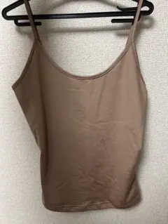 ベージュ キャミソール インナー