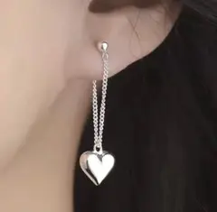 Item thumbnail for item d34f979f-47ab-41b4-821c-53c943c71549