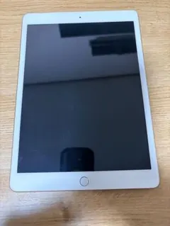 iPad 第8世代 32GB シルバー 刻印あり バッテリー新品 K2106 - メルカリ