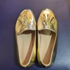 ゴールド タッセル付き フラットシューズ 38 ソールに少しよごれ