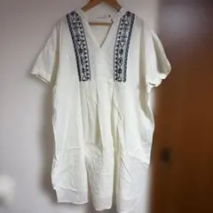 綿　刺繍入り 半袖 チュニック ホワイトのサムネイル