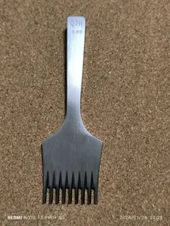 Item thumbnail for item 9943fe28-55ba-4bd9-93be-0c35df8d090f