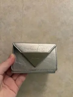 新品 fennec 三つ折り財布 シルバー 箱無し