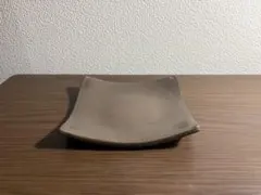 伊藤聡信 さん 銀彩色絵 角皿 菓子皿 ピンクの花 - メルカリ