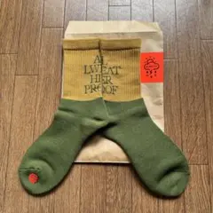 MY LOADS ARE LIGHT テキストソックス ツートンカラー