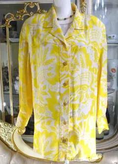 CHANEL フラワープリント 長袖シャツ　ビンテージ　中古 CHANEL フラワープリント 長袖シャツ ビンテージ 中古 CHANEL フラワー