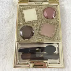 エレガンス　クリスマスコフレ　ヌーヴェルアイズ　113