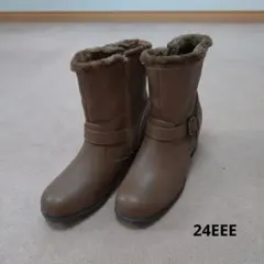 ブラウンファー付きショートブーツ 24EEE