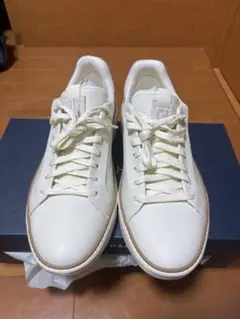 COLE HAAN ホワイトスニーカー