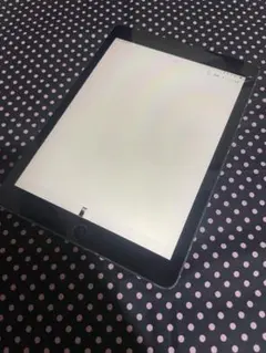 【ジャンク】Apple iPad air 本体 グレー 傷あり