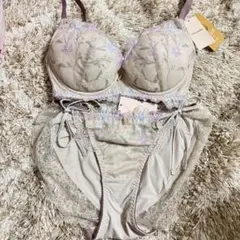 チュチュアンナ　ブラジャー　ショーツ　セット　花柄　E65