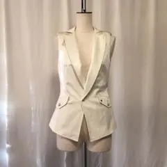 新品タグ付き！DIESELベスト