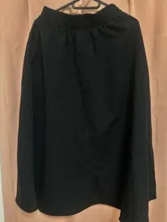 黒 スカート　ポケット付き