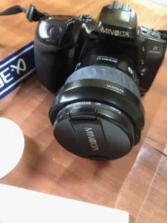 MINOLTA アルファ 303 si/ フラッシュストロボ付 MINOLTA アルファ 303 si/ フラッシュストロボ付 - メルカリ