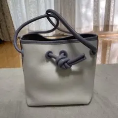 値下げ！VASIC BOND MINIホワイト/ラベンダー キャンバス