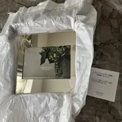 【WEDGWOOD】美品・ヴェラ・ウォン ラブ ノット ピクチャーフレーム