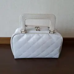 CLINIQUEクリニークミニハンドバッグパーティーバッグ白パールホワイト