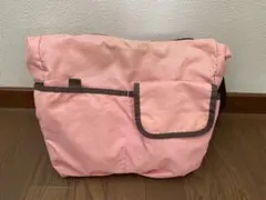 Item thumbnail for item f2af34b4-a0a9-4f92-b094-19c6a5780d39