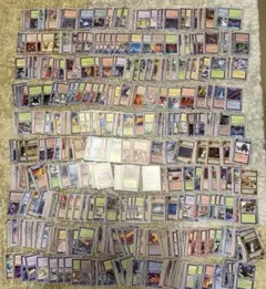 モンスターコレクション　tcg 約600枚まとめ売り【6185