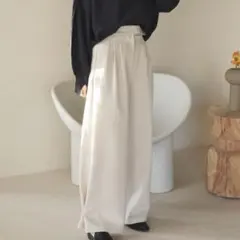 ヘムフック２WAYワイドパンツ　アイボリー