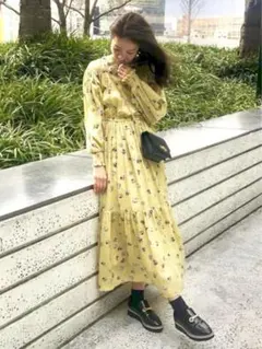 【新品未使用タグ付】MERCURYDUO フラワードットヴィンテージワンピース