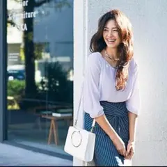 ジャスグリッティー　ブラウス　ホワイト　白　ギャザースリーブ　M