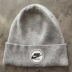 NIKE ナイキ グレー ニット帽 ビーニー
