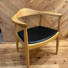 名作　ハンス・J・ウェグナー　the chair ザ　チェア　リプロ　pvc黒.のサムネイル
