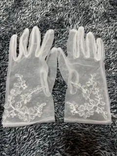 ウェディンググローブ 刺繍入り ホワイト