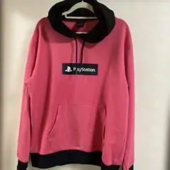 PlayStation ピンク×ブラック フード付きパーカー