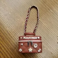 JILLSTUART　ミニブローチバニティキーホルダー　ガチャガチャ　ワイン