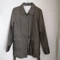 カーキ テーラードジャケット ウエストベルト付き