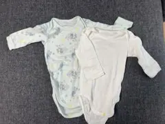 ユニクロ　ミッキーと白無印の長袖肌着　2点セット