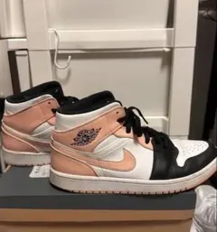 Item thumbnail for item 550479c4-b440-461a-8d9f-ccd745b35797