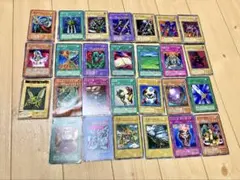 【送料込】遊戯王カード　100枚　まとめ売り