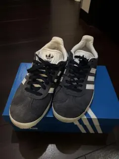 adidas スニーカー　ガゼル