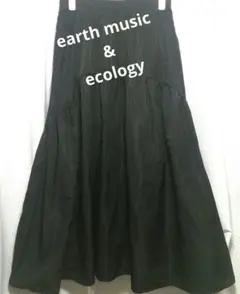 earthmusic&ecologyシャカシャカボリュームフレアスカートブラックのサムネイル