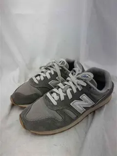 Item thumbnail for item b98cda9c-d60c-407b-8750-32be23c478e1