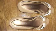 インディヴィ パンプス ２３cmのサムネイル