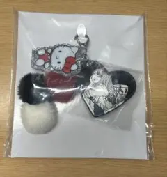 エニマイくじ 富江×ハローキティ B賞 ハートキーホルダー 黒