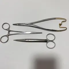 値下げ不可　お買得！縫合セット　マチュー持針器　抜糸剪刀　コッヘル　直