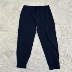 UNIQLO ユニクロ　ウルトラストレッチアクティブジョガーパンツ　ネイビー